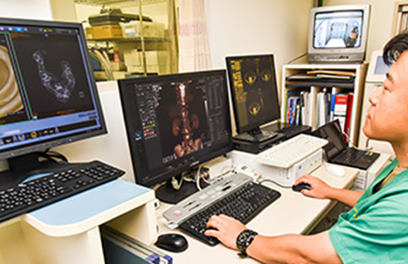 武田医院　X線装置操作室